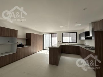 Casa en venta en Fraccionamiento Paseo Real