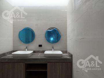 Casa en venta en Fraccionamiento Paseo Real