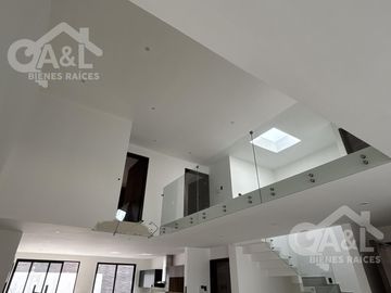 Casa en venta en Fraccionamiento Paseo Real