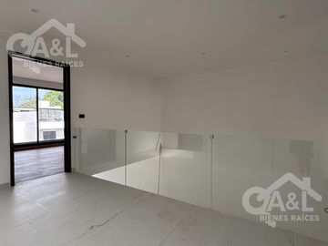 Casa en venta en Fraccionamiento Paseo Real