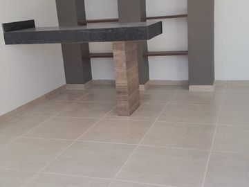 Juriquilla - Colinas - Súper Amplia