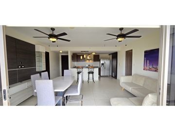 Apartamento Amoblado con Vista al Canal, Panamá Pacífico