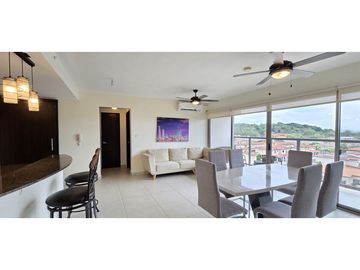 Apartamento Amoblado con Vista al Canal, Panamá Pacífico