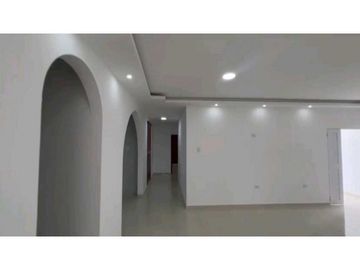 Venta de casa independiente Ciudad Jardin
