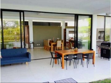 Casa campestre en condominio para arriendo en Cerritos,Pereira!!!