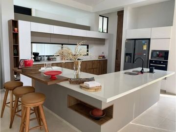 Casa campestre en condominio para arriendo en Cerritos,Pereira!!!