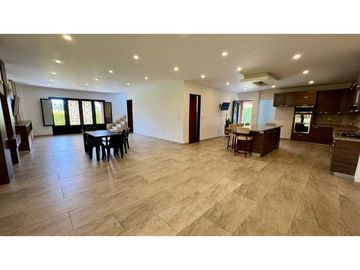 Finca nueva en venta en parcelación - Santa Elena El Cerrito Valle