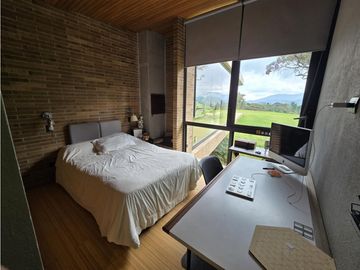 Casa en Arriendo Amoblada en Medellín Alto de Palmas