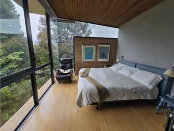 Casa en Arriendo Amoblada en Medellín Alto de Palmas