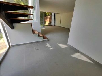 Hermosa Casa Envig El Atravesado 400m2 💰2350 Mill