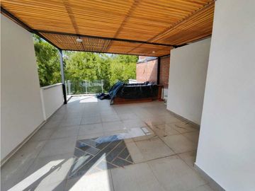 Hermosa Casa Envig El Atravesado 400m2 💰2350 Mill