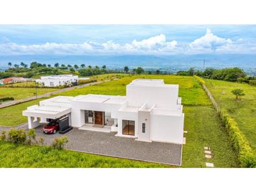 CASA CAMPESTRE EN RENTA Y VENTA SECTOR CERRITOS