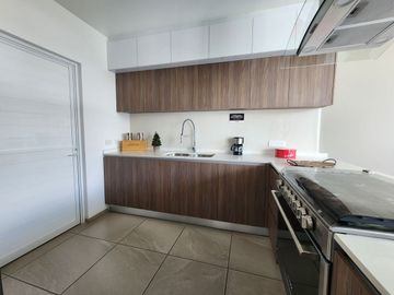 CASA EN VENTA EN TOLUCA MODELO LIPPI
