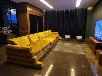 En venta casa en Residencial Real de Hacienda, Estado de Mexico.