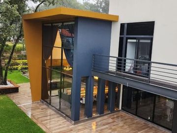 En venta casa en Residencial Real de Hacienda, Estado de Mexico.