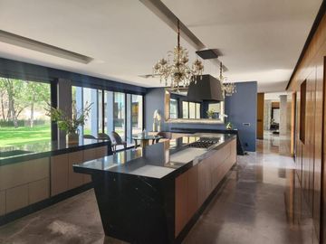 En venta casa en Residencial Real de Hacienda, Estado de Mexico.
