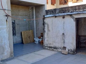 Casa PH en venta en Gerli Este