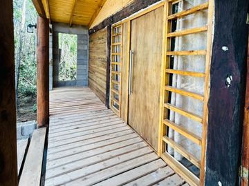 CASA EN VENTA CON ESCRITURA DE 1 DORM. EN YACANTO