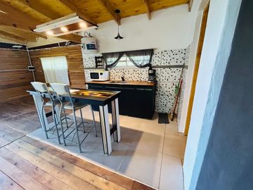 CASA EN VENTA CON ESCRITURA DE 1 DORM. EN YACANTO