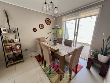 Casa en Venta en Linda Casa en Condominio Terranova, Lomas del Carmen, Temuco