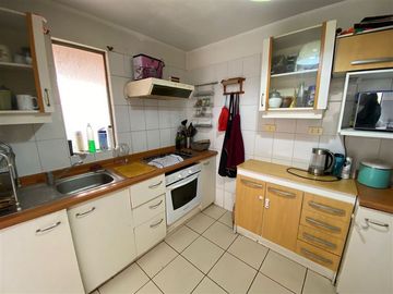 Casa en Venta en Casa Venta 5D + 3B Portales de Santa Ana, Maipú