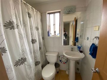 Casa en Venta en Casa Venta 5D + 3B Portales de Santa Ana, Maipú