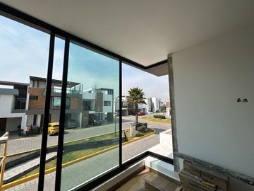 PREVENTA DE CASA EN RESIDENCIAL SAMPIERI 3 RECAMARAS POR PLAZA SAN DIEGO
