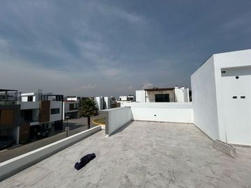 PREVENTA DE CASA EN RESIDENCIAL SAMPIERI 3 RECAMARAS POR PLAZA SAN DIEGO