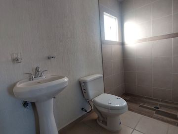 CASA DE 3 RECAMARAS EN VENTA ZONA CEDROS SANTA FE, PRIV BORGOÑA