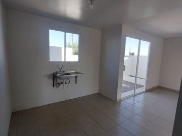 CASA DE 3 RECAMARAS EN VENTA ZONA CEDROS SANTA FE, PRIV BORGOÑA