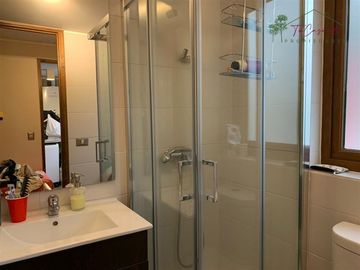Departamento en Venta en Camino a Farellones - Mall Sport