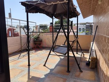 Casa en Real del Valle, tres niveles con salón de juegos y roofgarden. IDEAL PARA OFICINAS