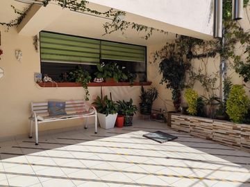 Casa en Real del Valle, tres niveles con salón de juegos y roofgarden. IDEAL PARA OFICINAS