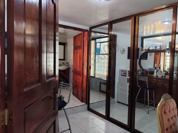 Casa en Real del Valle, tres niveles con salón de juegos y roofgarden. IDEAL PARA OFICINAS
