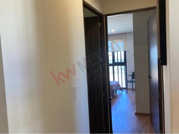 Se vende departamento de lujo espectacular en Jurica con una gran vista y opción amueblado