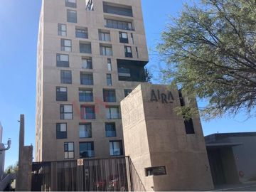 Se vende departamento de lujo espectacular en Jurica con una gran vista y opción amueblado
