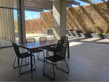 Se vende departamento de lujo espectacular en Jurica con una gran vista y opción amueblado