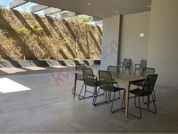 Se vende departamento de lujo espectacular en Jurica con una gran vista y opción amueblado