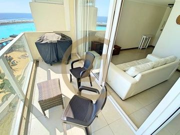 Se vende dpto amoblado en Laguna del Mar.