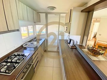 Se vende dpto amoblado en Laguna del Mar.