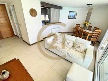 Se vende dpto amoblado en Laguna del Mar.