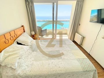 Se vende dpto amoblado en Laguna del Mar.