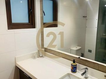 VENTA DEPTO. 2D-3B LAS CONDES, EXCELENTE UBICACIÓN