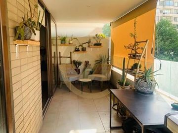 VENTA DEPTO. 2D-3B LAS CONDES, EXCELENTE UBICACIÓN