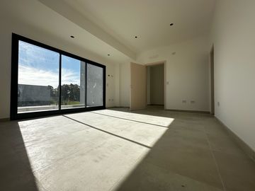 Casa en Santa Elisa pilar del este