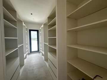 Casa en Santa Elisa pilar del este