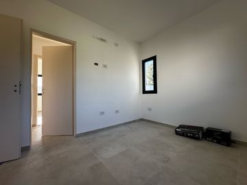 Casa en Santa Elisa pilar del este