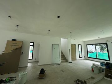Casa en Santa Elisa pilar del este