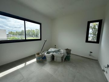 Casa en Santa Elisa pilar del este