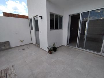 Venta de casa nueva en Pedregal De Schoenstatt Corregidora
